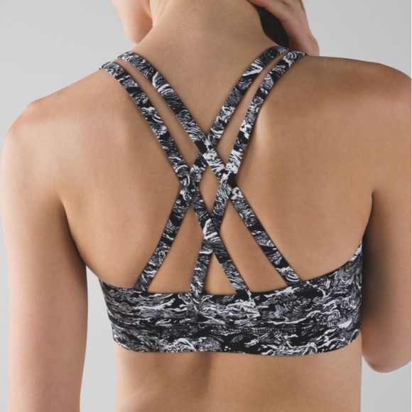 *SOLD* Lululemon energy sports bra 6 - Picture 4 of 9